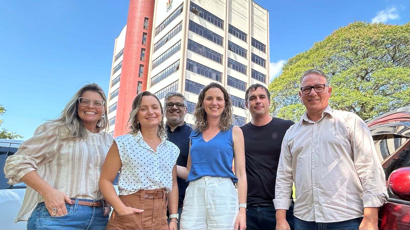 Secretária Daiana e diretores comemoram os bons resultados