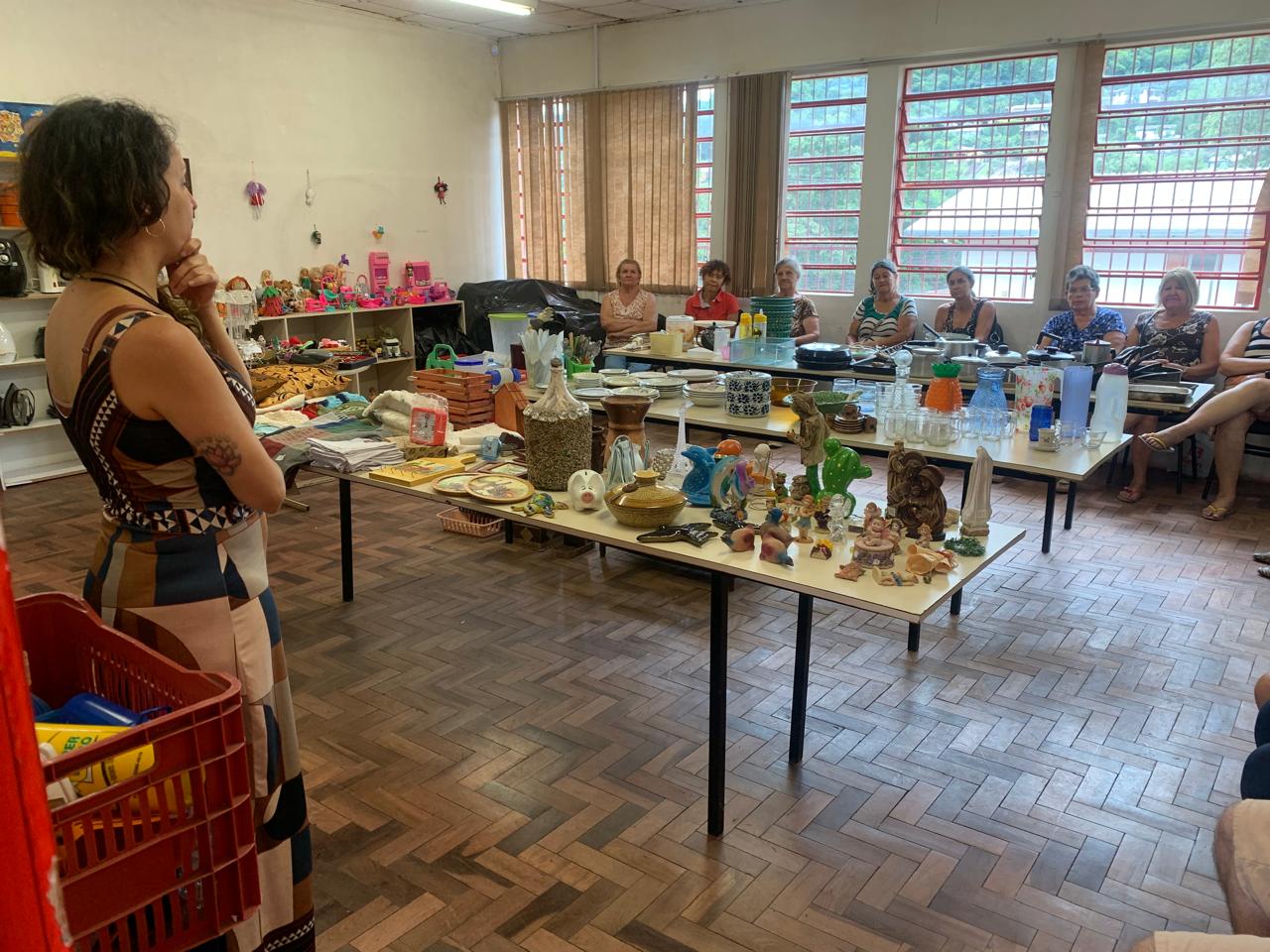 Tradicional feira de trocas ocorre nesta terça-feira (8)