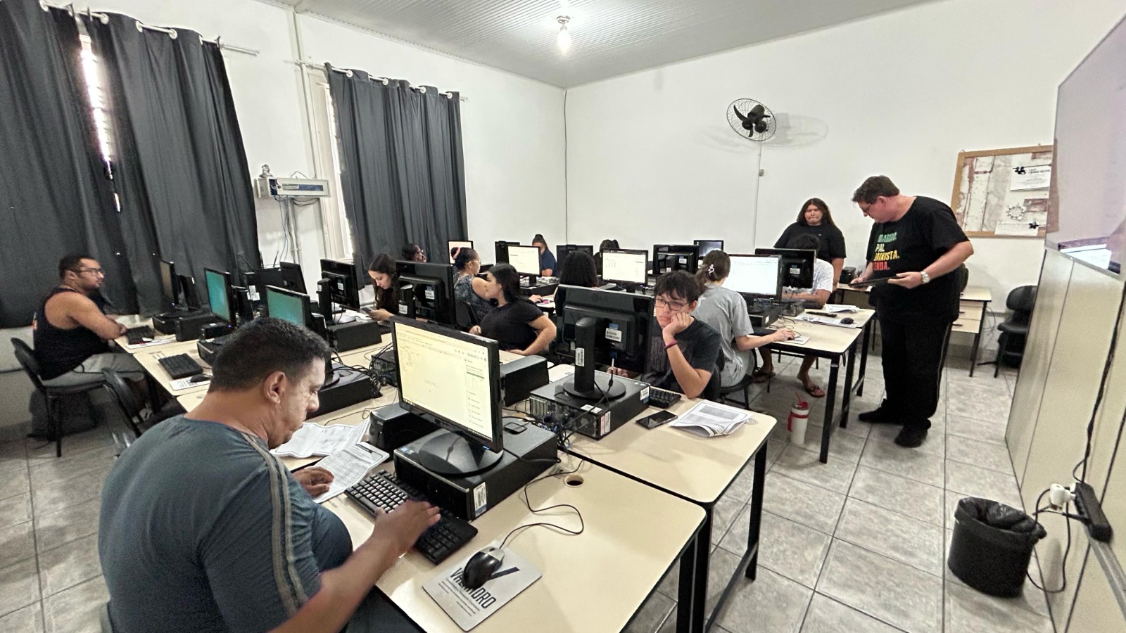 Cursos de informática são ofertados gratuitamente