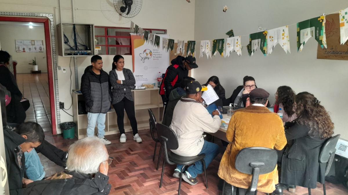 Dezenas de atendimentos foram registrados no CRAS Primavera nesta quinta-feira (3)
