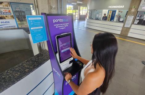 Totem está instalado na Estação Rodoviária Normélio Stabel