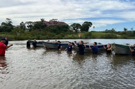 Curso realizado neste sábado (15) busca preparar equipes em caso de novas inundações