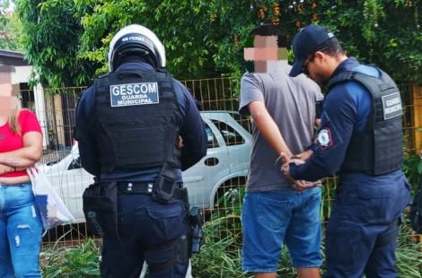 Casal foi preso após furto de chocolates e corrupção de menor